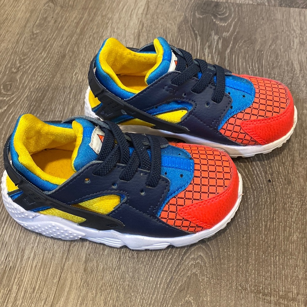 Boys Nike Huarache Run Now Shoes